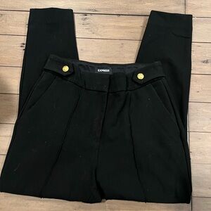 Express size 6S black straight leg pants with gold button tabs